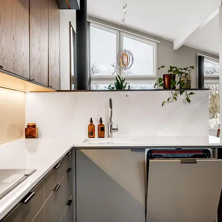 Apartment Spacious - Free Parking *